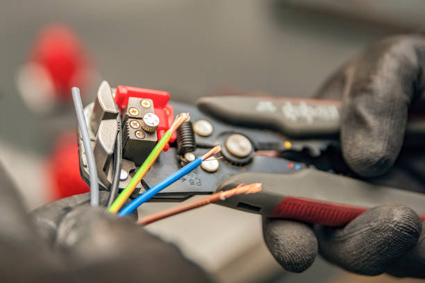 Best Ceiling Fan Installation Electrician  in Juarez, TX